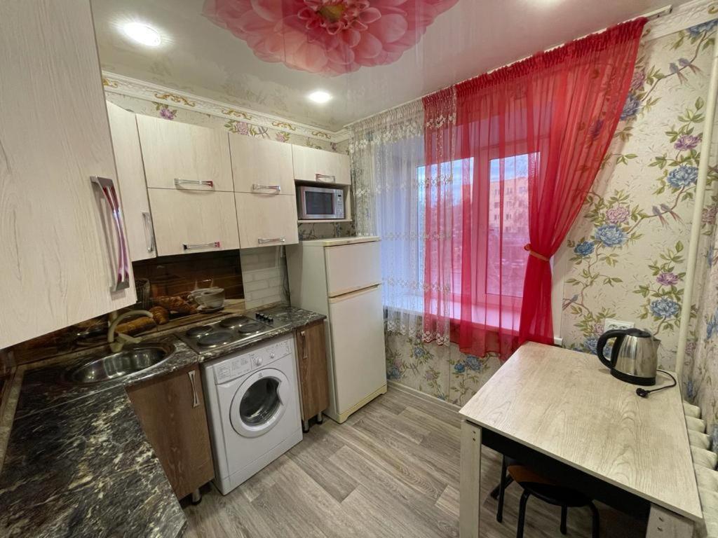 Лермонтова 91 Apartment Павлодар Екстериор снимка