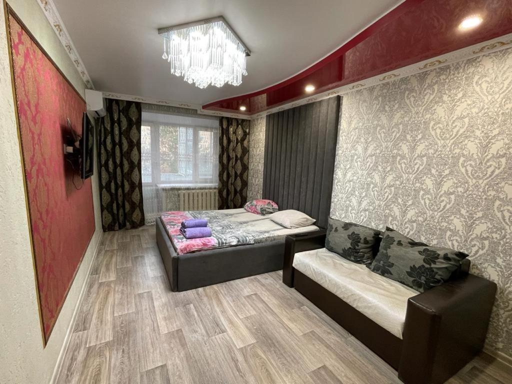 Лермонтова 91 Apartment Павлодар Екстериор снимка